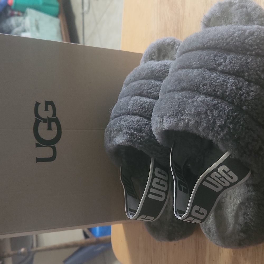 Ugg Yeah Slides - image 1